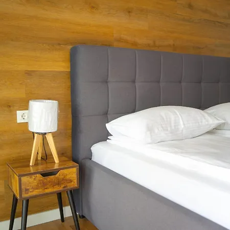 Neli - One Bedroom Apartmán