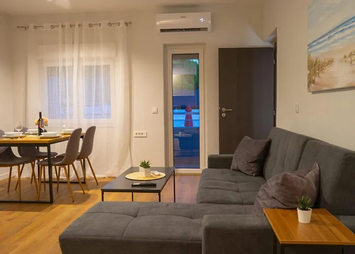 Neli - One Bedroom Trogir