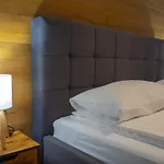 Neli - One Bedroom Apartman *