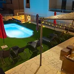 Neli - One Bedroom Apartman