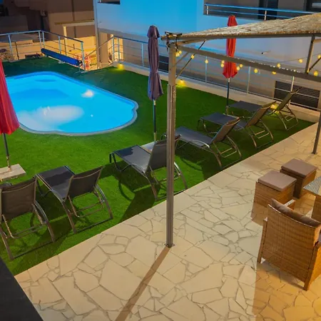 Neli - One Bedroom Appartement *