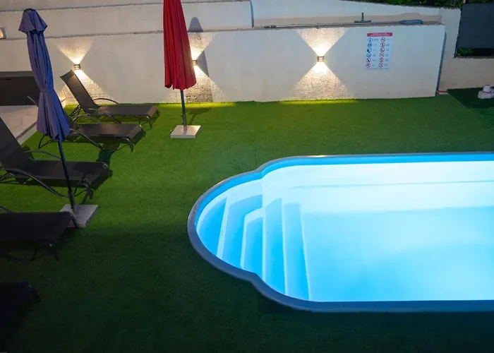 Neli - One Bedroom Appartement