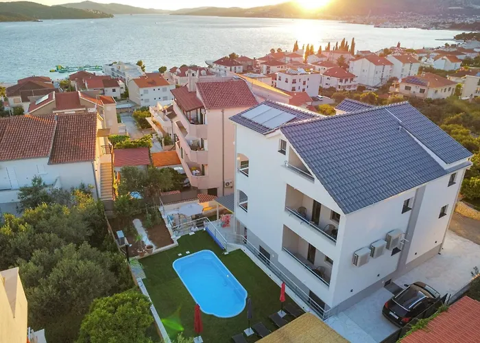 Neli - One Bedroom Apartament *